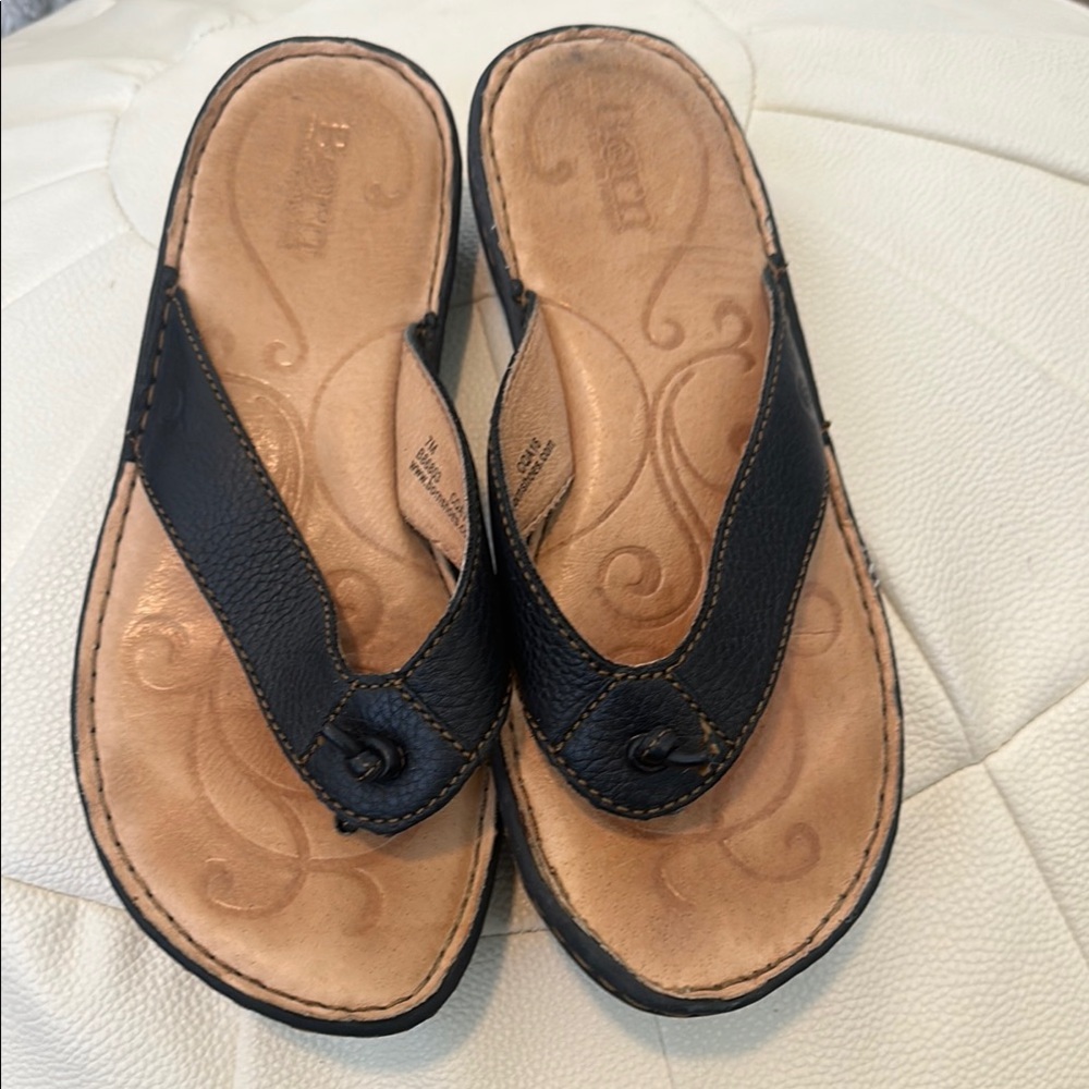 Born Black Opanka Sandals Classic Thong Flip Flop Design